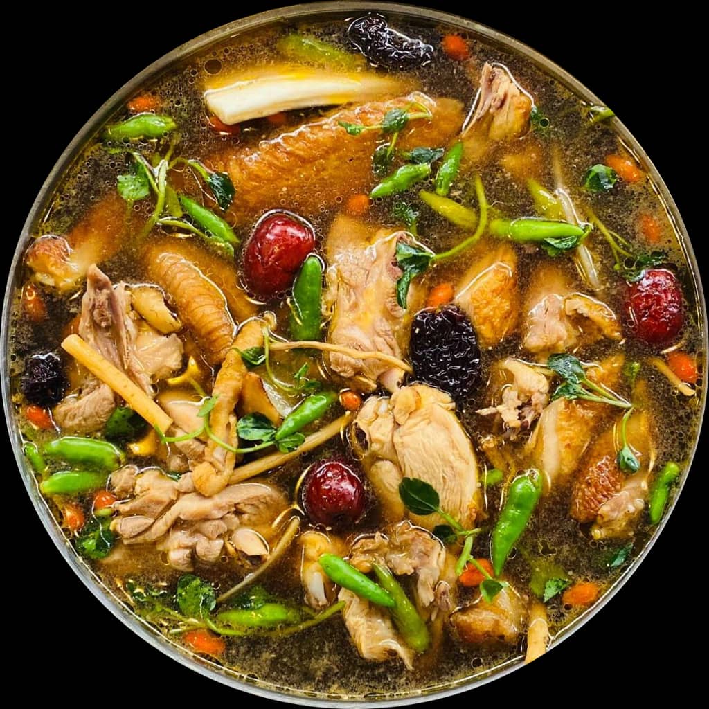Lẩu gà ớt xiêm xanh