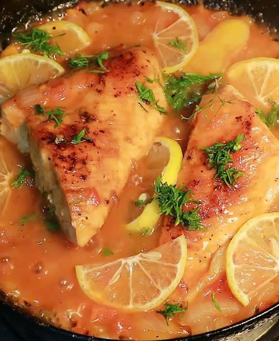 Gà áp chảo sốt chanh