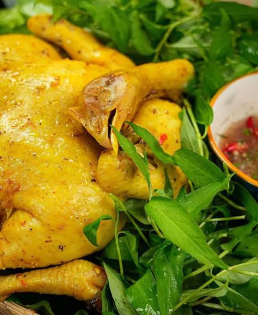 Gà hấp bia