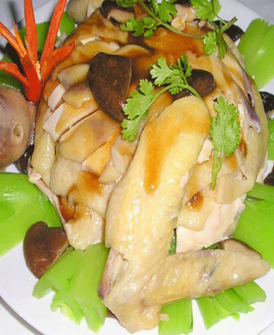 Gà hấp nấm