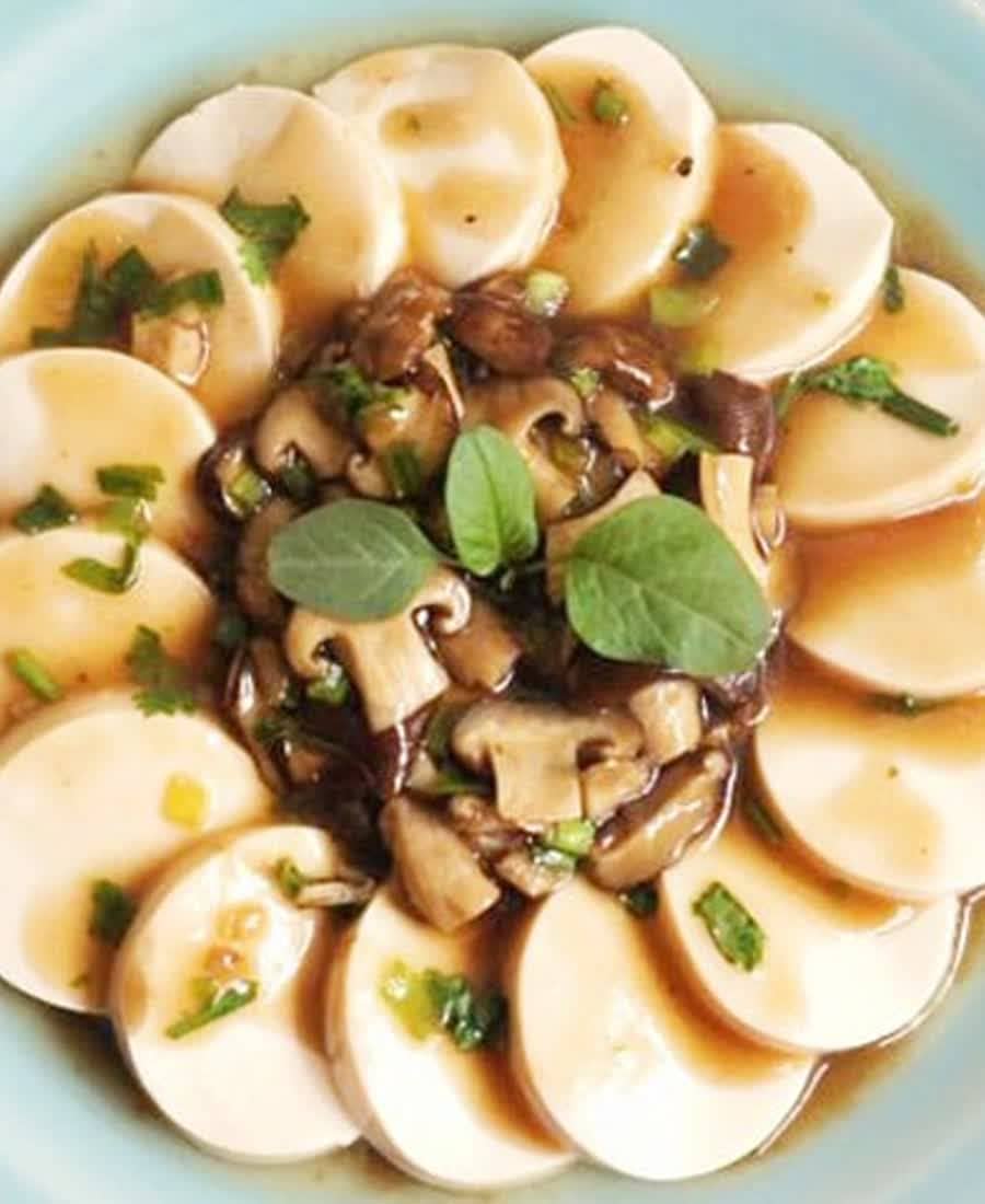 Gà sốt nấm đông cô