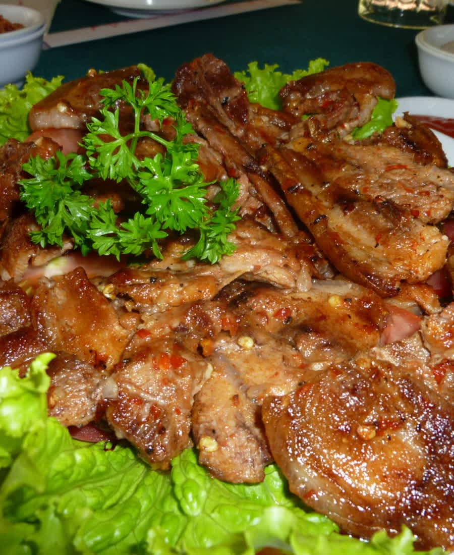 Heo rừng nhúng mẻ