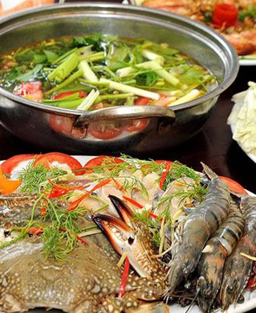 Lẩu cua đồng hải sản