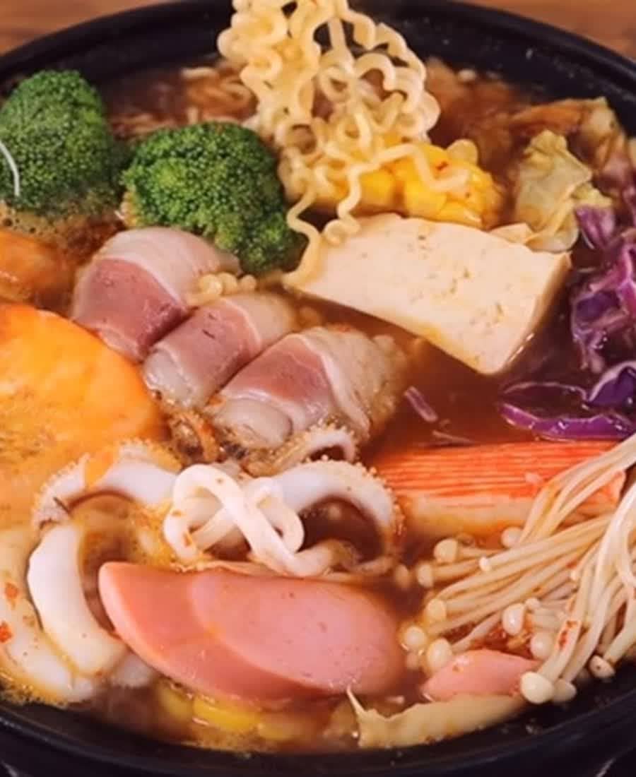 Lẩu thập cẩm Hàn Quốc